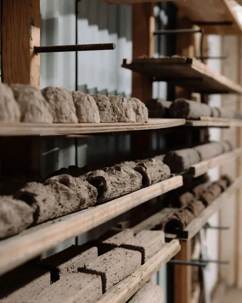 0M5A5522 Shelves filled with handmade ceramic logs perfect for aquariums